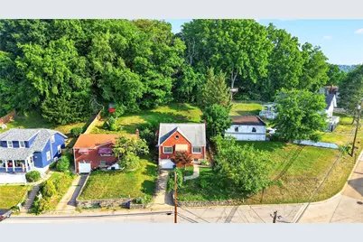 297 Patterson Ave, Bridgeville, PA 15017 - Photo 11