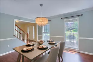 1642 Oak Leaf Ln, Pittsburgh, PA 15237 - Photo 7