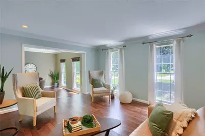 1642 Oakleaf Ln, Pittsburgh, PA 15237 - Photo 3