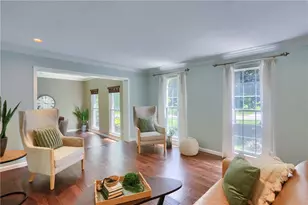 1642 Oak Leaf Ln, Pittsburgh, PA 15237 - Photo 3