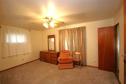 142 3rd Avenue, New Eagle, PA 15067 - Photo 11