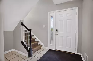9704 Sundance Dr, South Fayette, PA 15017 - Photo 3