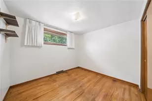 531 Lucy Dr, Pittsburgh, PA 15236 - Photo 15