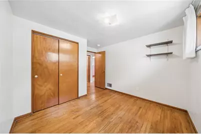 531 Lucy Dr, Pittsburgh, PA 15236 - Photo 15