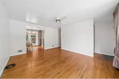531 Lucy Dr, Pittsburgh, PA 15236 - Photo 5