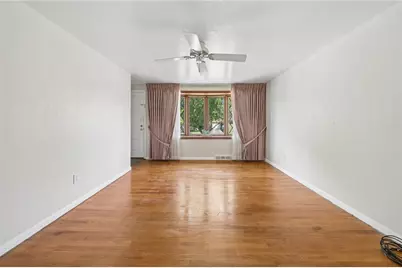 531 Lucy Dr, Pittsburgh, PA 15236 - Photo 7