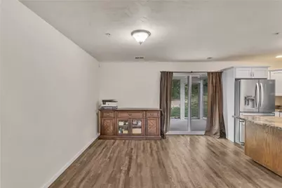 565 Sunview Cir, Derry Township, PA 15650 - Photo 5