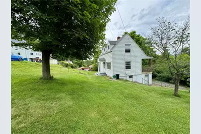 421 McGeary Ave, Monessen, PA 15062 - Photo 3