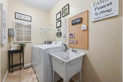 110 Neshannock Trails Dr, Neshannock Township, PA 16105 - Photo 21