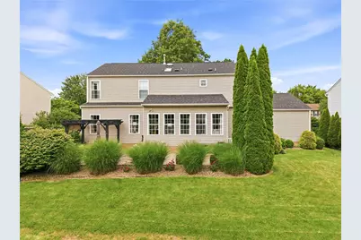 110 Neshannock Trails Dr, Neshannock Township, PA 16105 - Photo 3
