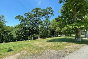 2329 Spokane Ave, Pittsburgh, PA 15210 - Photo 27