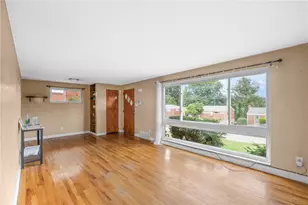 1654 Hollyrood Rd, Pittsburgh, PA 15227 - Photo 3