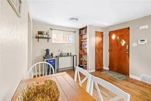 1654 Hollyrood Rd, Pittsburgh, PA 15227 - Photo 7