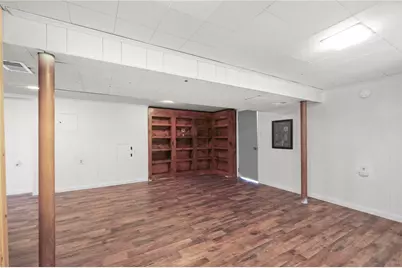 1654 Hollyrood Rd, Pittsburgh, PA 15227 - Photo 21