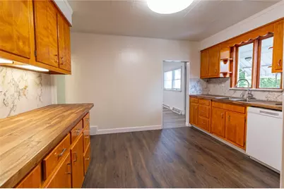 213 Plum St, Pittsburgh, PA 15239 - Photo 11