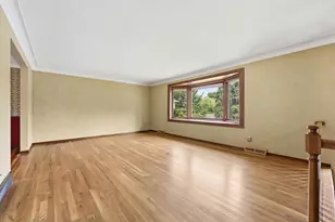 8244 Coach Ct, Pittsburgh, PA 15101 - Photo 3