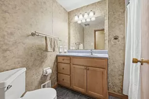 8244 Coach Ct, Pittsburgh, PA 15101 - Photo 23