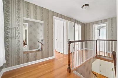 121 E Clen Moore Blvd, New Castle, PA 16105 - Photo 13