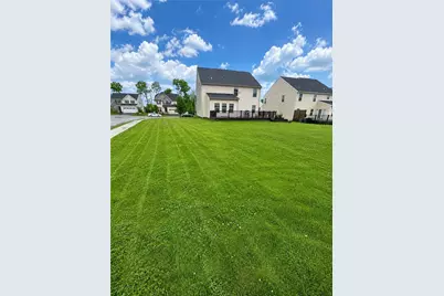 2932 Pinnacle Dr, South Fayette, PA 15057 - Photo 3