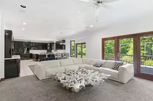 3409 Lashan Dr, Murrysville, PA 15668 - Photo 7