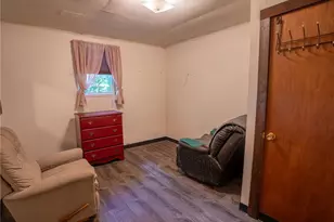 180 Ahrensville Rd, Moon-Crescent Township, PA 16301 - Photo 23