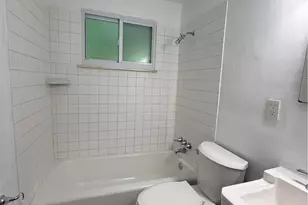 324 Dorothy Dr, Pittsburgh, PA 15235 - Photo 9