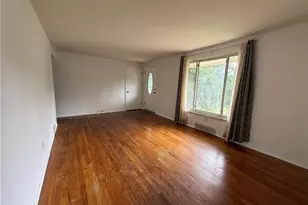 324 Dorothy Dr, Pittsburgh, PA 15235 - Photo 7