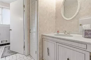 527 E McMurray Rd, Peters Township, PA 15317 - Photo 15