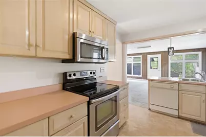527 E McMurray Rd, Peters Township, PA 15317 - Photo 7
