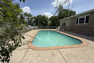 527 E McMurray Rd, Peters Township, PA 15317 - Photo 23