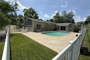 527 E McMurray Rd, Peters Township, PA 15317 - Photo 21
