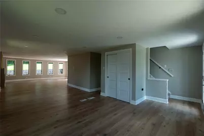 66 School, Green Tree, PA 15220 - Photo 9