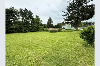 114 Stewarton, Springfield Township, PA 15464 - Photo 9