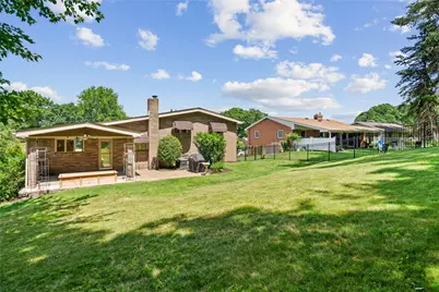 198 Longvue Dr, Ross Twp, PA 15237 - Photo 41