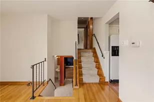 198 Longvue Dr, Ross Twp, PA 15237 - Photo 17