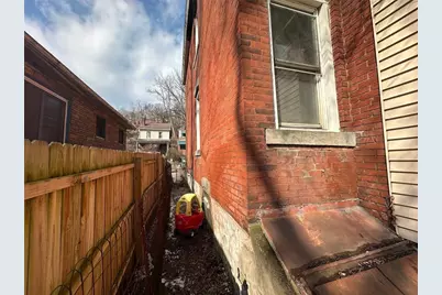 234 Renova St, Pittsburgh, PA 15207 - Photo 3