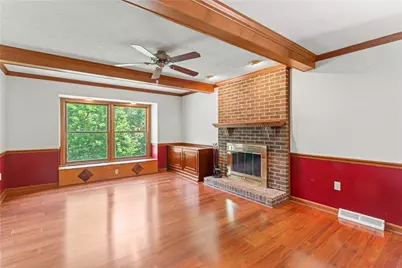 5848 Brian Dr, Bethel Park, PA 15102 - Photo 13