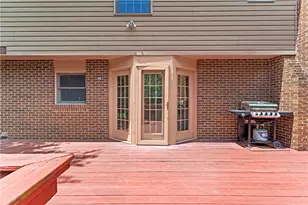 5848 Brian Dr, Bethel Park, PA 15102 - Photo 19
