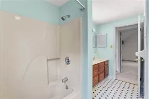5848 Brian Dr, Bethel Park, PA 15102 - Photo 39