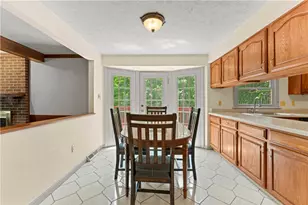 5848 Brian Dr, Bethel Park, PA 15102 - Photo 17