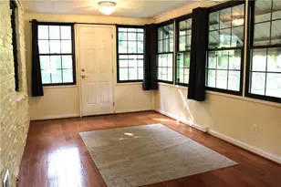 230 Broadway Dr, Pittsburgh, PA 15236 - Photo 11