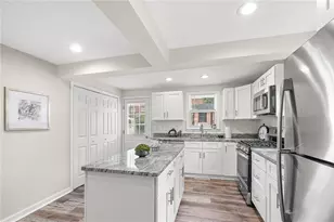 2062 Elmbrook Ln, Scott Township, PA 15243 - Photo 23
