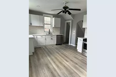 2438 Diehl Ave, Pittsburgh, PA 15210 - Photo 3