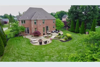 1817 Constitution Blvd, Adams Township, PA 16059 - Photo 43