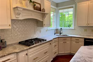 1817 Constitution Blvd, Adams Township, PA 16059 - Photo 15