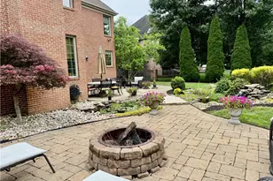 1817 Constitution Blvd, Adams Township, PA 16059 - Photo 47