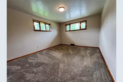 206 Clinton Dr, Sewickley Township, PA 15637 - Photo 17