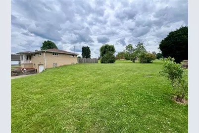 206 Clinton Dr, Sewickley Township, PA 15637 - Photo 35