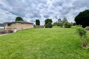 206 Clinton Dr, Sewickley Township, PA 15637 - Photo 35