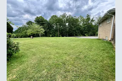 206 Clinton Dr, Sewickley Township, PA 15637 - Photo 33